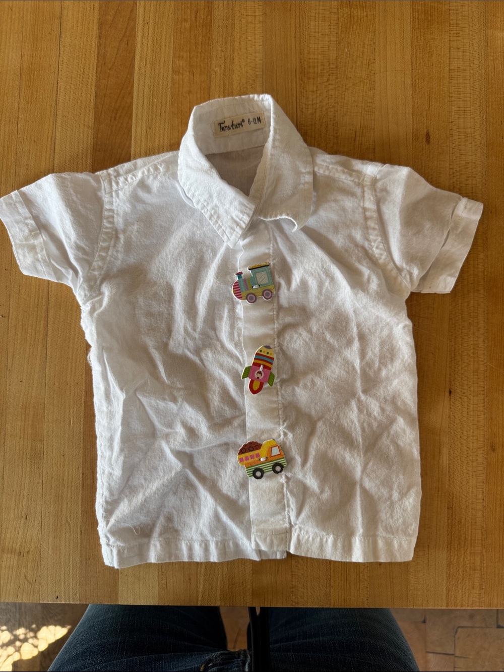 White Short-Sleeve Kids Button-Down Shirt with Playful wooden Toy Buttons